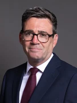 Andy Burnham premierem Wielkiej Brytanii. Znosi VAT na energię, wycofuje ID