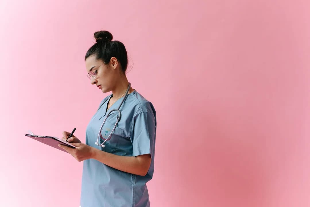 Minimalne płace pielęgniarek od lipca 2026. Pielęgniarki zarobią więcej