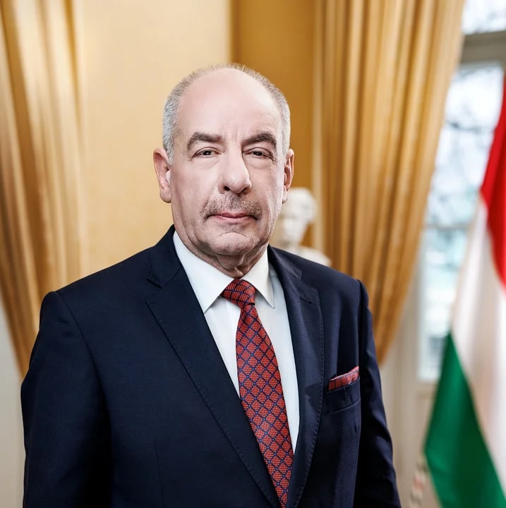 Nowelizacja konstytucji Węgier. Prezydent Sulyok zakończył kadencję