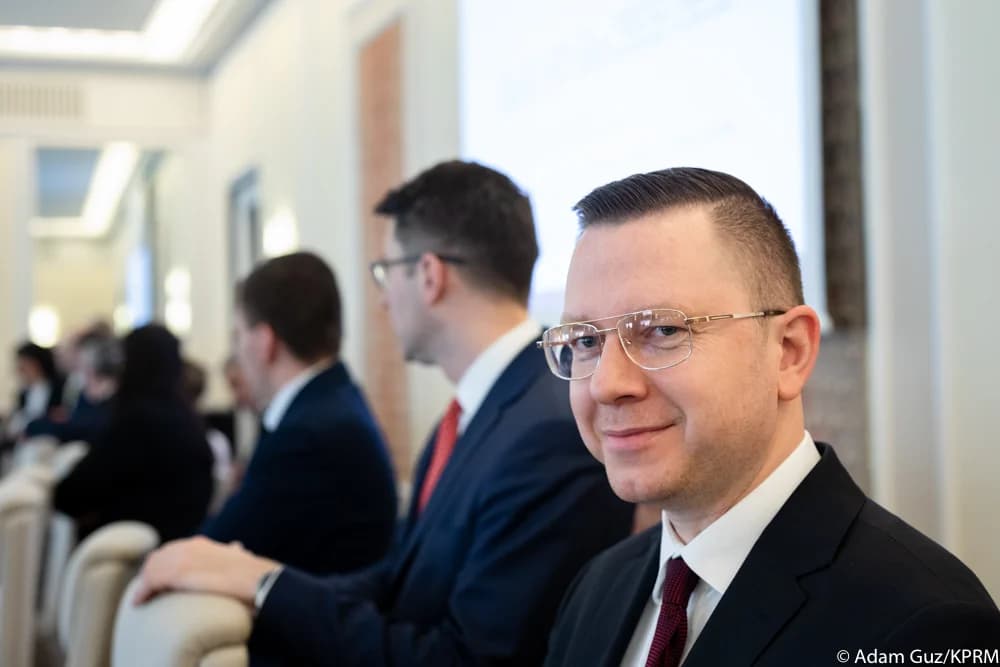 Rada Ministrów przyjęła projekt. Przedsiębiorcy muszą zmienić komunikację